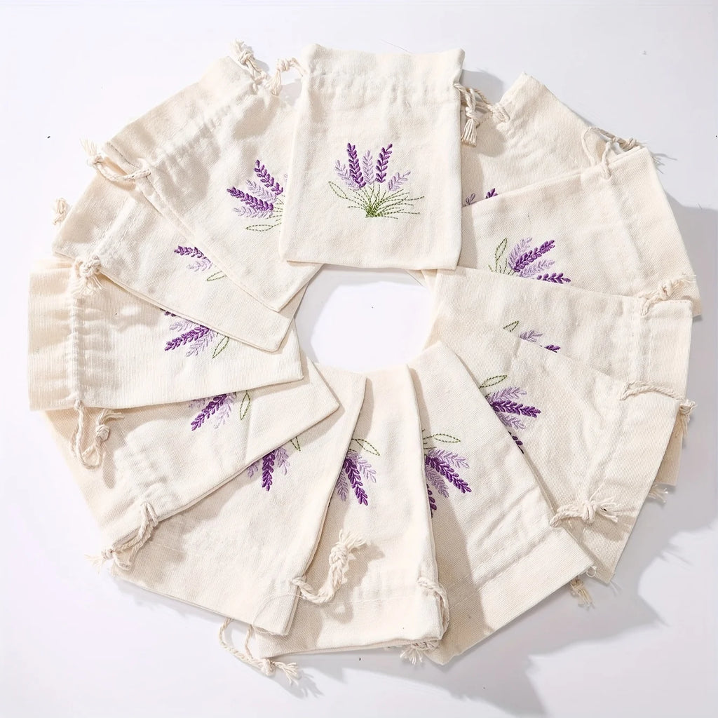Kit Saquinhos de Lavanda com Cordão – Casamento e Eventos