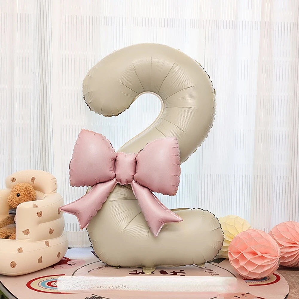 Balão de número com laço