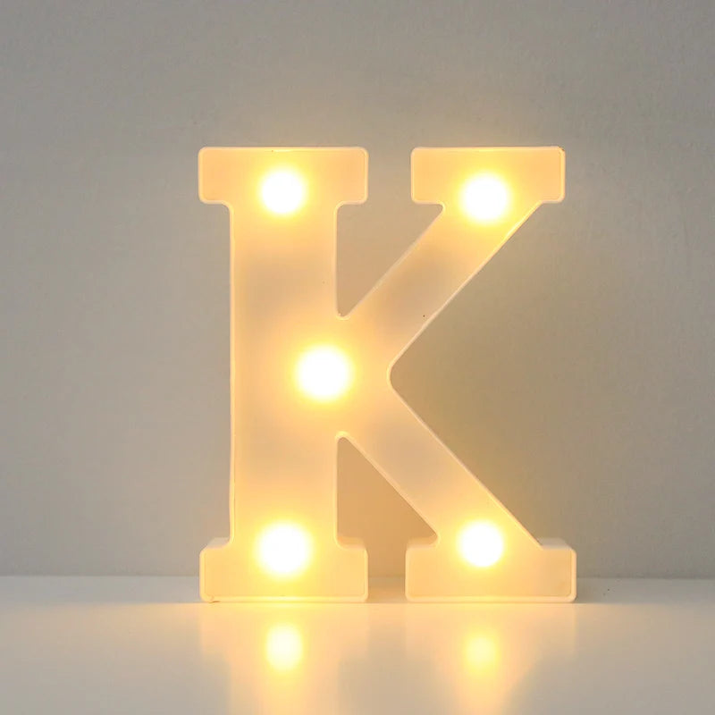 Letras e Números de LED (16cm) – Luminária Decorativa