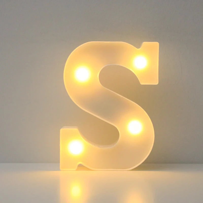Letras e Números de LED (16cm) – Luminária Decorativa