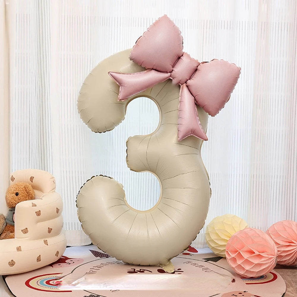 Balão de número com laço