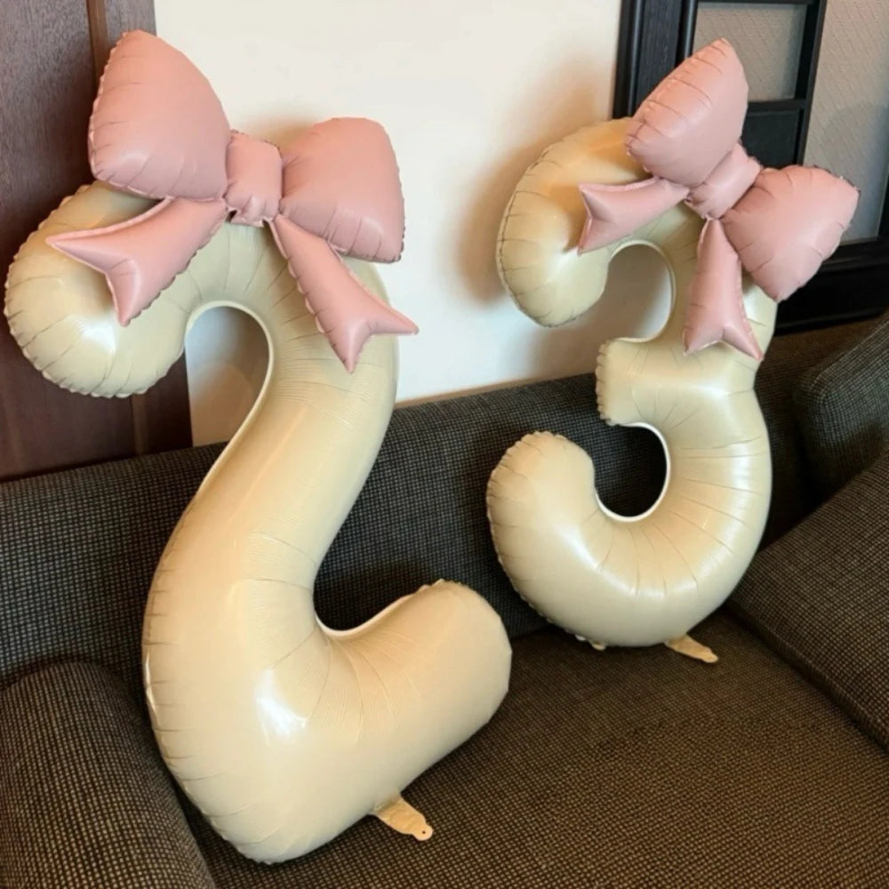 Balão de número com laço